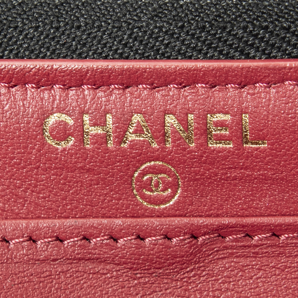 Chanel 19 Zip Around Wallet - Picture 5 of 6